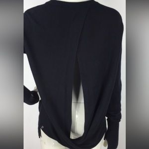 Lululemon bring it backbend sweater size 6 black